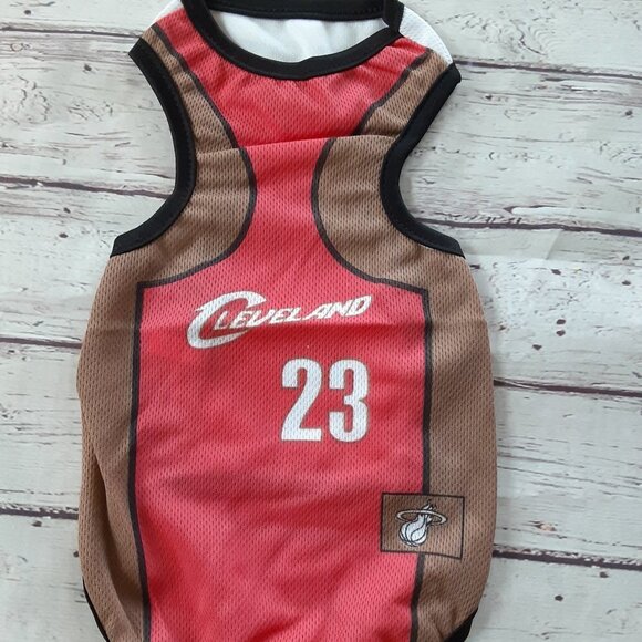 Other - Cleveland Dog Jersey #23 Size Medium NEW